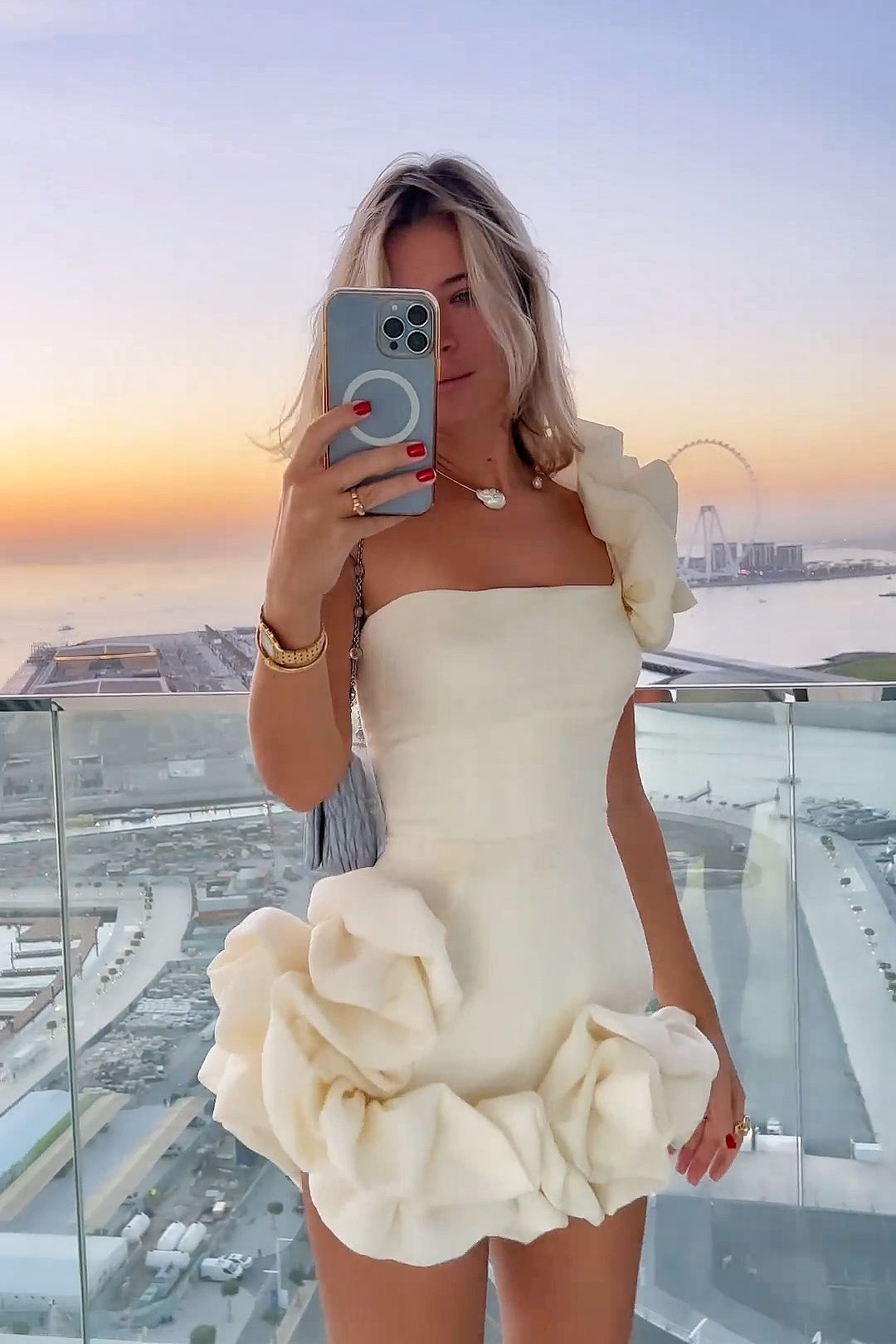 Women's Ruffled Bud Waist Mini Dress