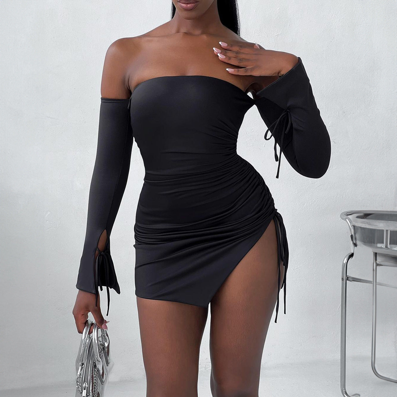Women's Shoulder-baring Wrapped Chest Split Hip Mini Dress